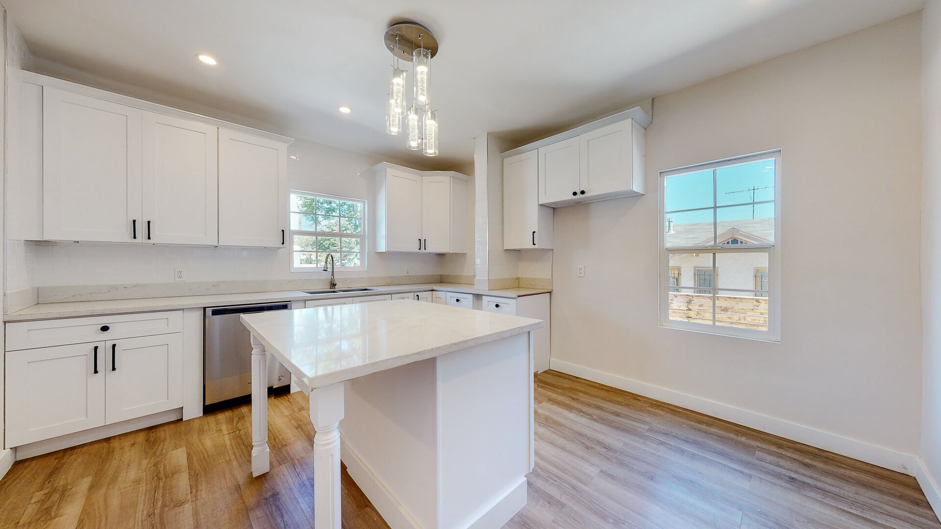 Three Spacious Units in Highland Park - Live in one and Rent out Two ! image 3